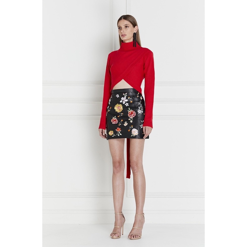 ASILIO PRIORIE WRAP CROP SWEATER
